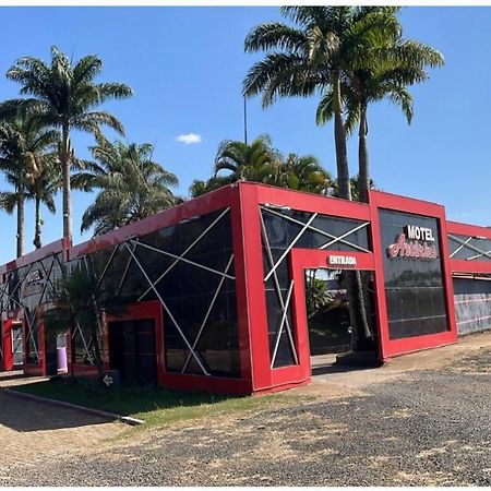 Motel Asturias Restinga エクステリア 写真