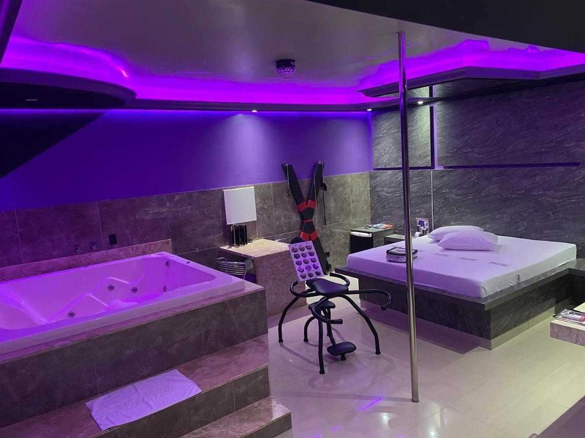 Motel Asturias Restinga エクステリア 写真